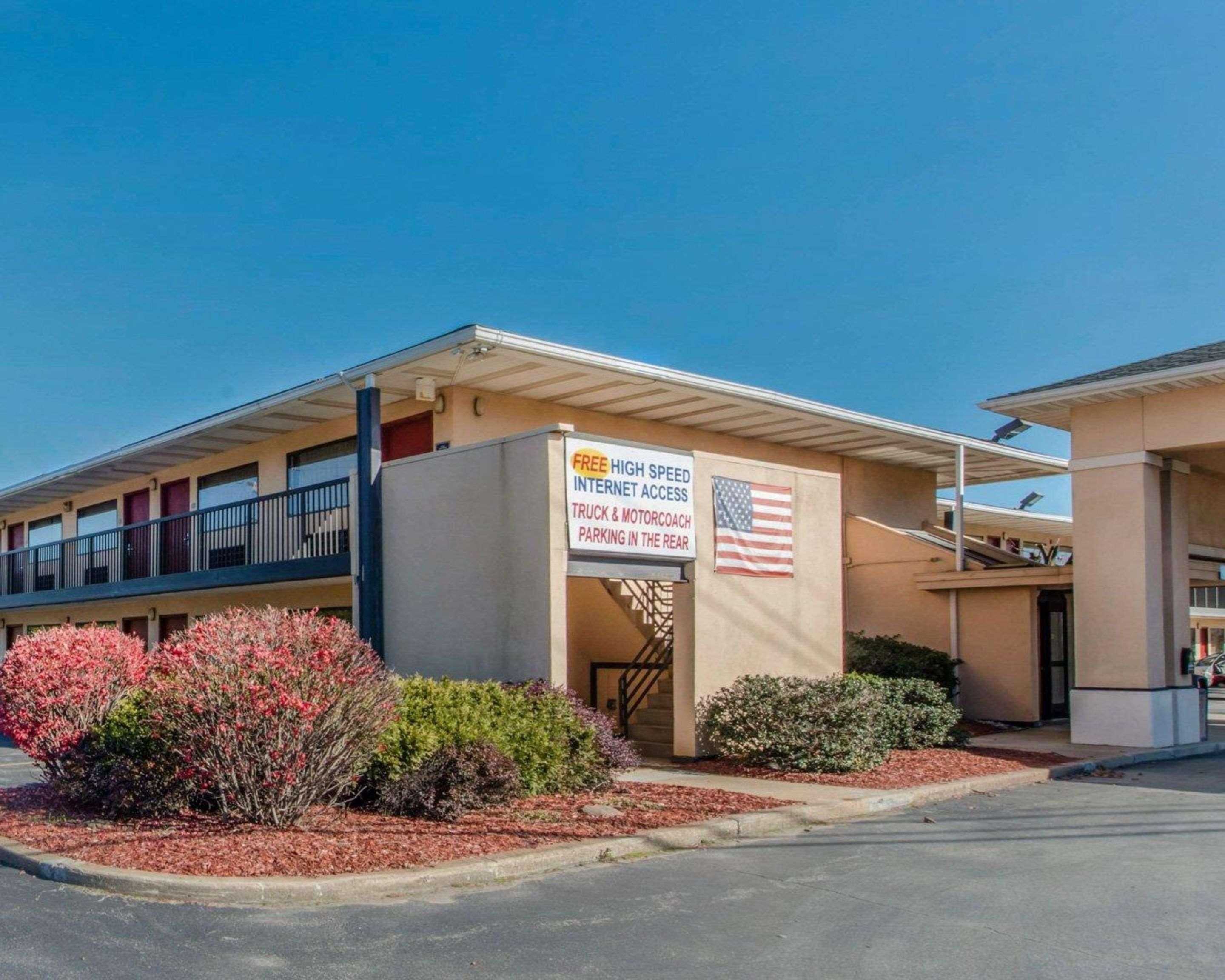 Quality Inn Barkeyville Exterior foto