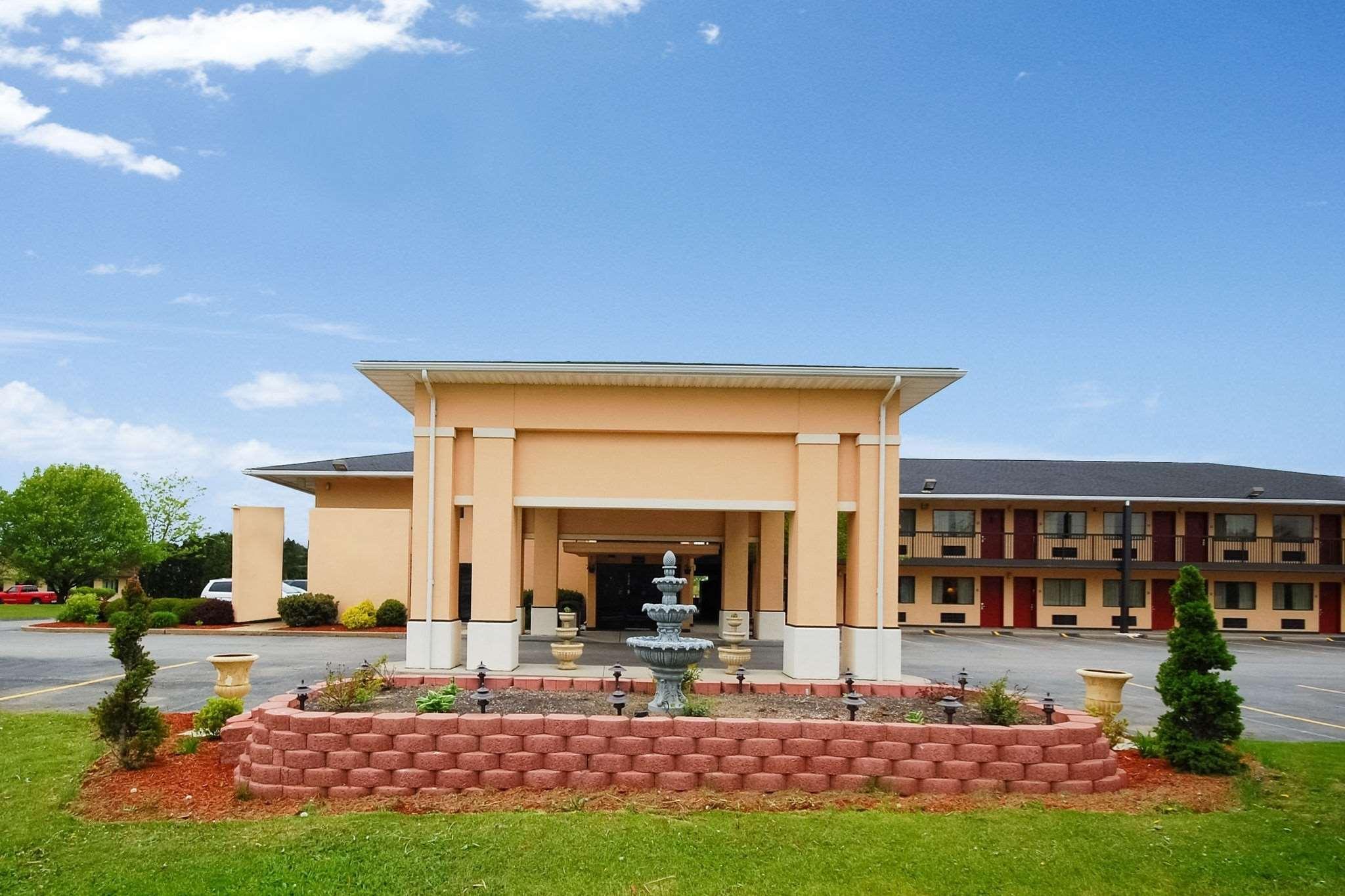 Quality Inn Barkeyville Exterior foto